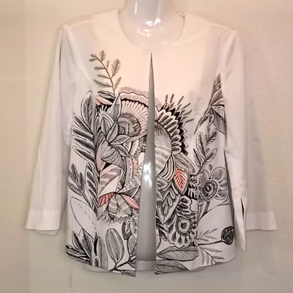 Chico's Short Floral Print Jacket